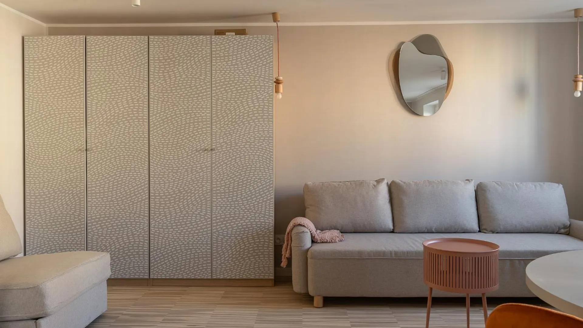 Rentplanet - Apartamenty Rynek Вроцлав Польша