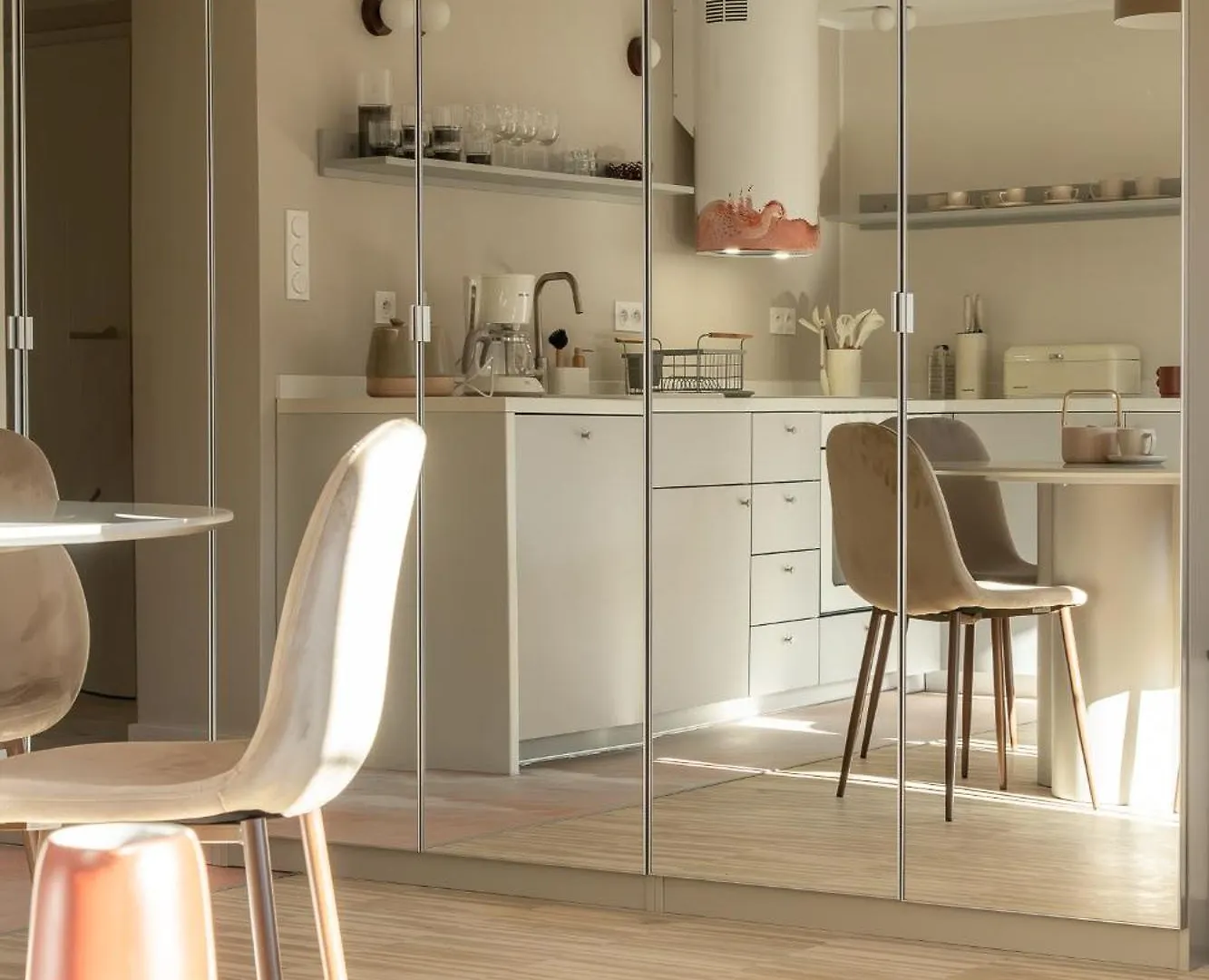 Rentplanet - Apartamenty Rynek Вроцлав 0*,